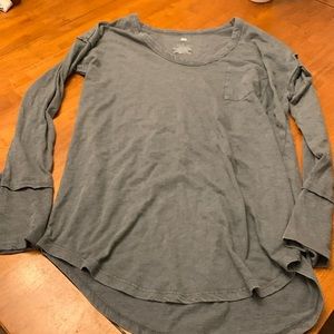 Size small long sleeve shirt